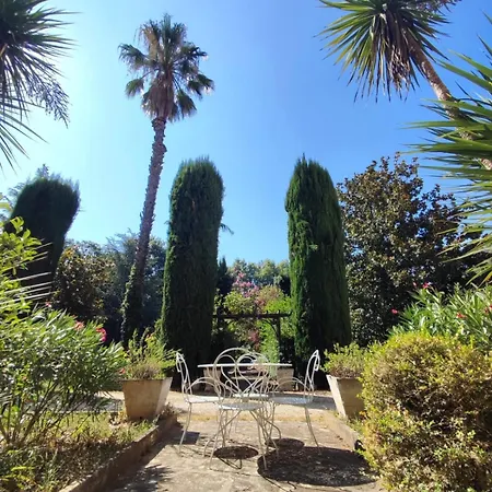 Apartamento Dans Ancien Chateau A *